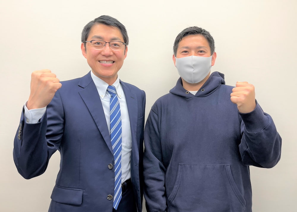 横浜不動産購入｜購入完了後に川村様と記念撮影！